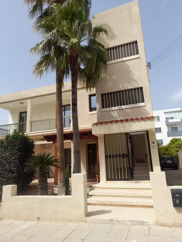 3 Bedroom Apartment in Agios Pavlos, photo 1